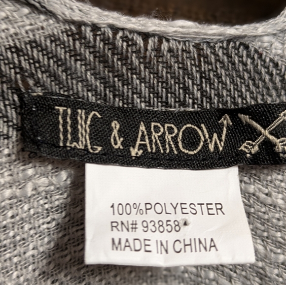 Oversized shawl wrap - Picture 6 of 6